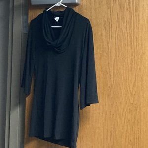 White House Black Market black top sz m